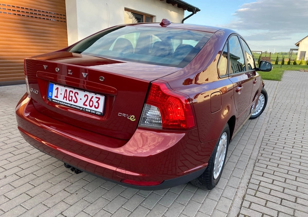 Volvo S40 cena 26900 przebieg: 126471, rok produkcji 2010 z Rawicz małe 781